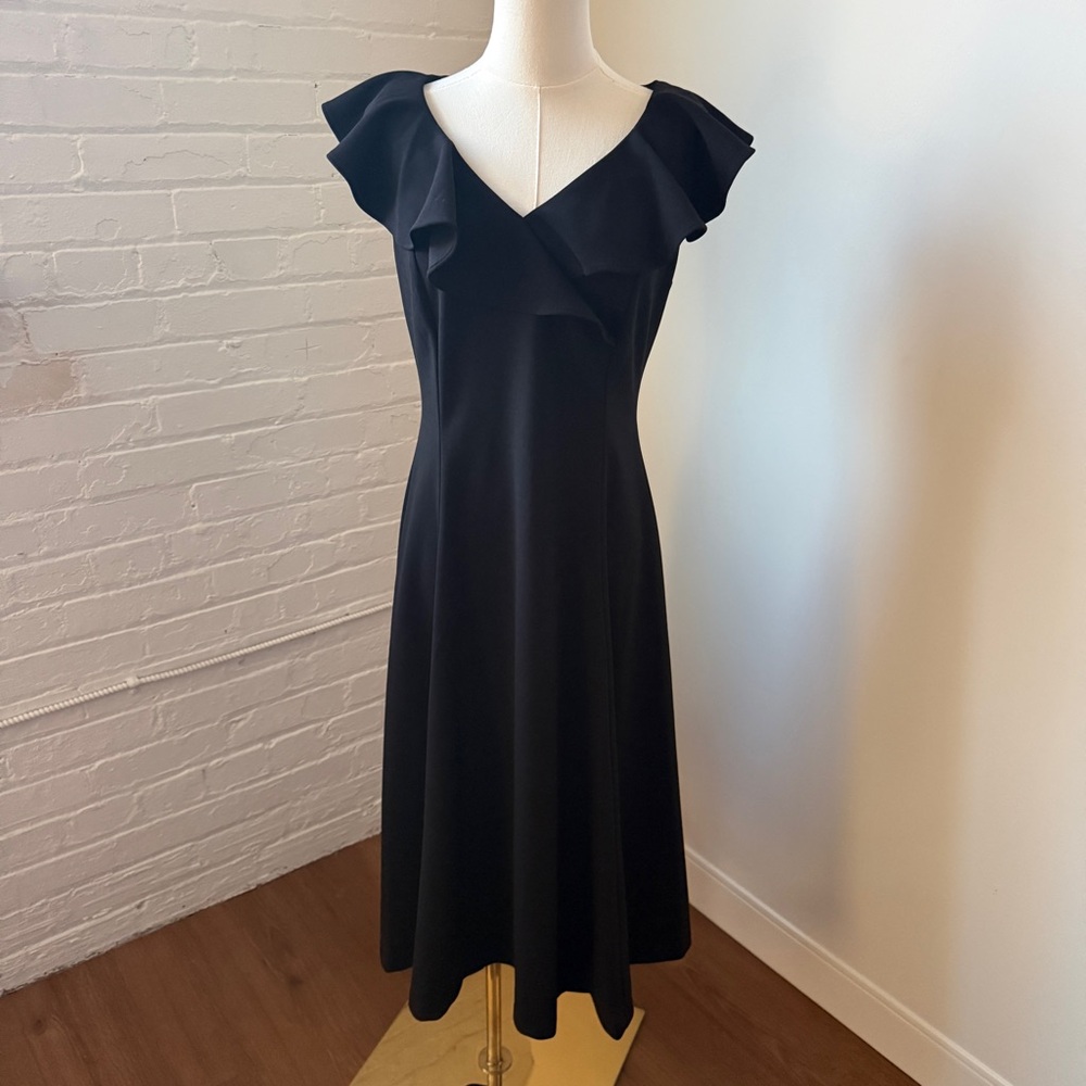Graceful Black Maxi Dress with Ruffled Capped Sleeves